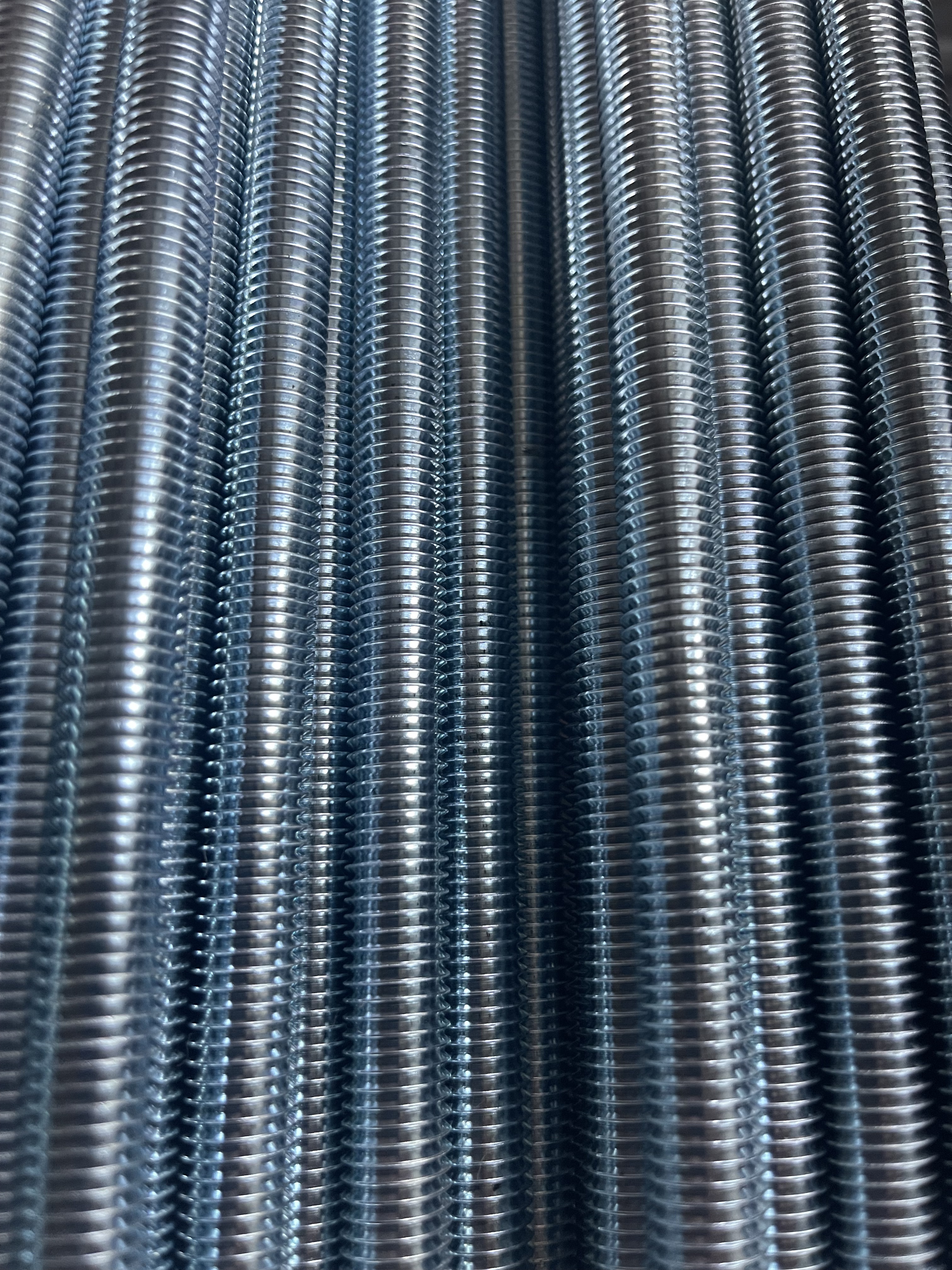 Personsized Threaded Rods with To Be Bent 